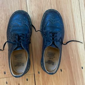 Dr Marten made in England boys 5 ladies 7.5